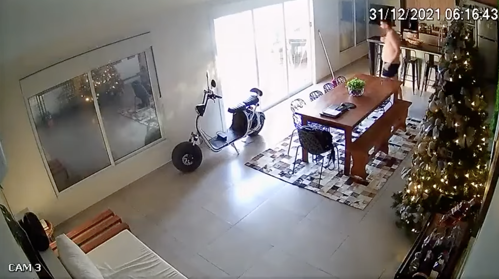 E Scooter Expoldiert Brand E scooter 2021 Elektro Scooter Expoldiert